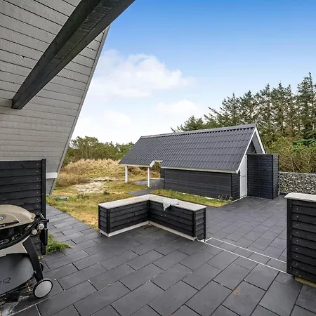 Feriehus Vacation Renovated In 2023 With A 6-person Hot Tub - 1010