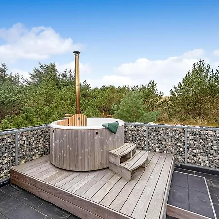 Vacation Renovated In 2023 With A 6-person Hot Tub - 1010 Feriehus