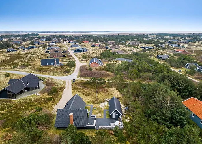 Vacation Renovated In 2023 With A 6-person Hot Tub - 1010 * 灵克宾