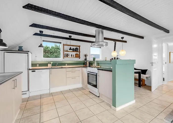 Vacation Renovated In 2023 With A 6-person Hot Tub - 1010 灵克宾